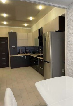 2-к квартира, 7/8 эт., 55м²
