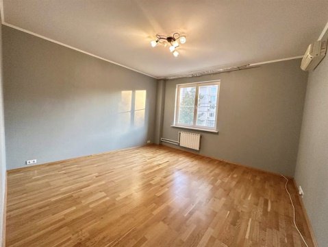 3-к квартира, 4/25 эт., 138м²