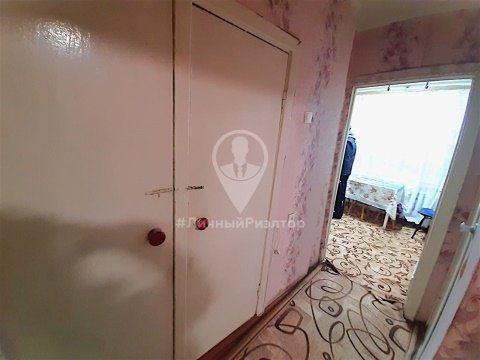 2-к квартира, 3/3 эт., 48м²