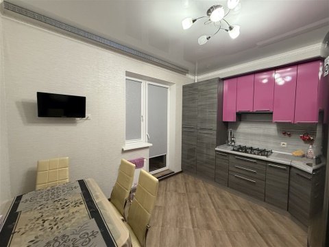 1-к квартира, 16/21 эт., 41м²
