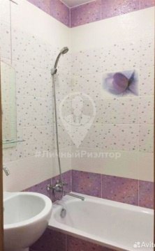 1-к квартира, 1/10 эт., 42м²